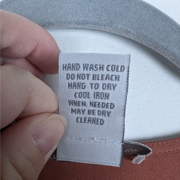 Soft Surroundings Dusty Rose Split V-Neck Half Button Silk Tunic Size Medium‎ - Picture 8 of 8